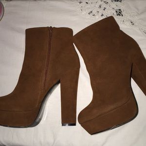 Forever21 brown ankle boots